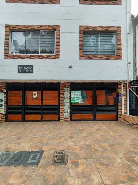 Local en arriendo Antioquia Medellín San Bernardo 25 m2 Habitaciones 0 Baños 1 Garajes 0 Precio $1280000