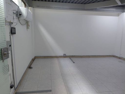 Oficina en arriendo Antioquia Itagüí La Esmeralda 20 m2 Habitaciones 0 Baños 1 Garajes 1 Precio $1200000