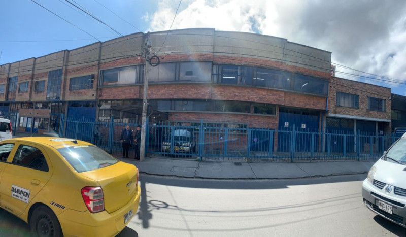 Bodega en venta Cundinamarca Bogotá Toberin 1560 m2 Habitaciones 0 Baños 4 Garajes 9 Precio $4500000000