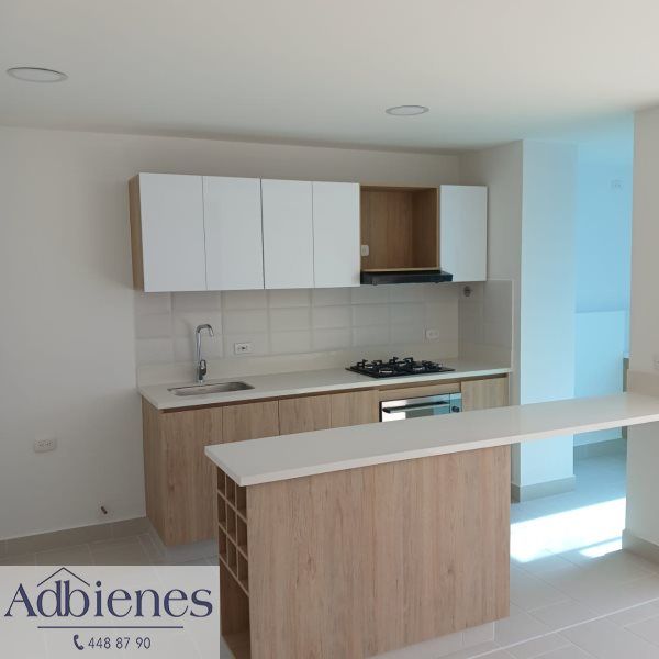 Apartamento en venta Antioquia Medellín Urbanizacion Carlos E Restrepo 88 m2 Habitaciones 3 Baños 2 Garajes 1 Precio $700000000