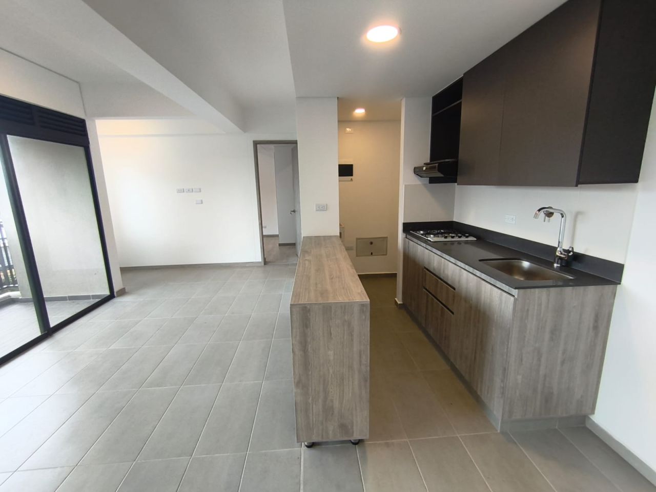 Apartamento en arriendo Antioquia Rionegro Ub Lotus Et I 70 m2 Habitaciones 2 Baños 3 Garajes 1 Precio $3000000