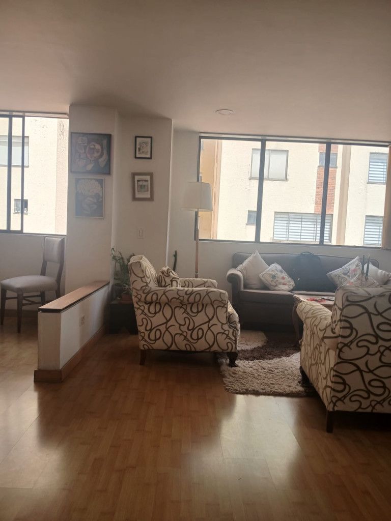 Apartamento en venta Cundinamarca Bogotá Margaritas I Sector 98 m2 Habitaciones 2 Baños 3 Garajes 1 Precio $450000000