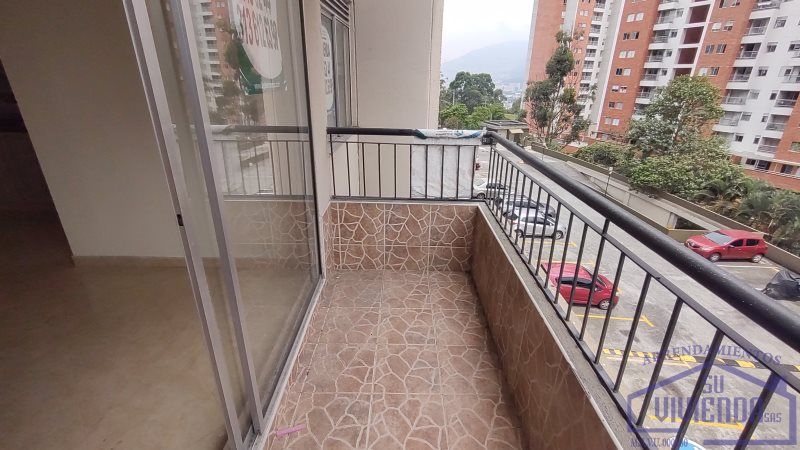 Apartamento en arriendo Antioquia Medellín La Hondonada 63 m2 Habitaciones 3 Baños 2 Garajes 1 Precio $2200000