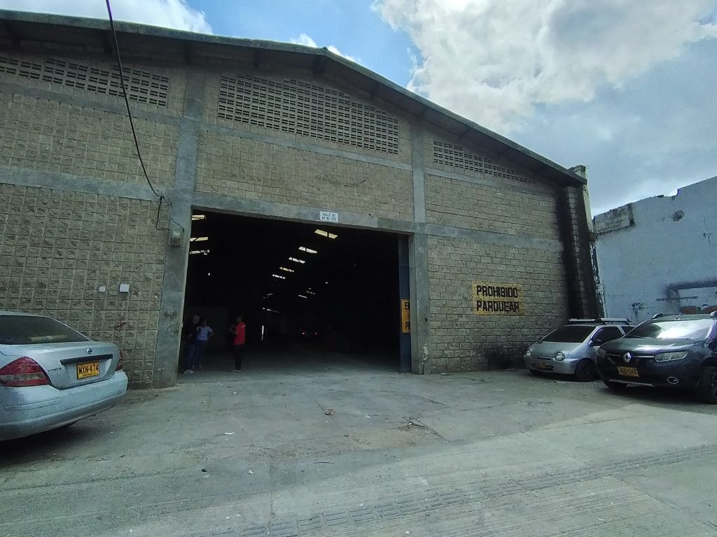 Bodega en arriendo Atlántico Barranquilla San Roque 1 m2 Habitaciones 0 Baños 4 Garajes 0 Precio $20000000