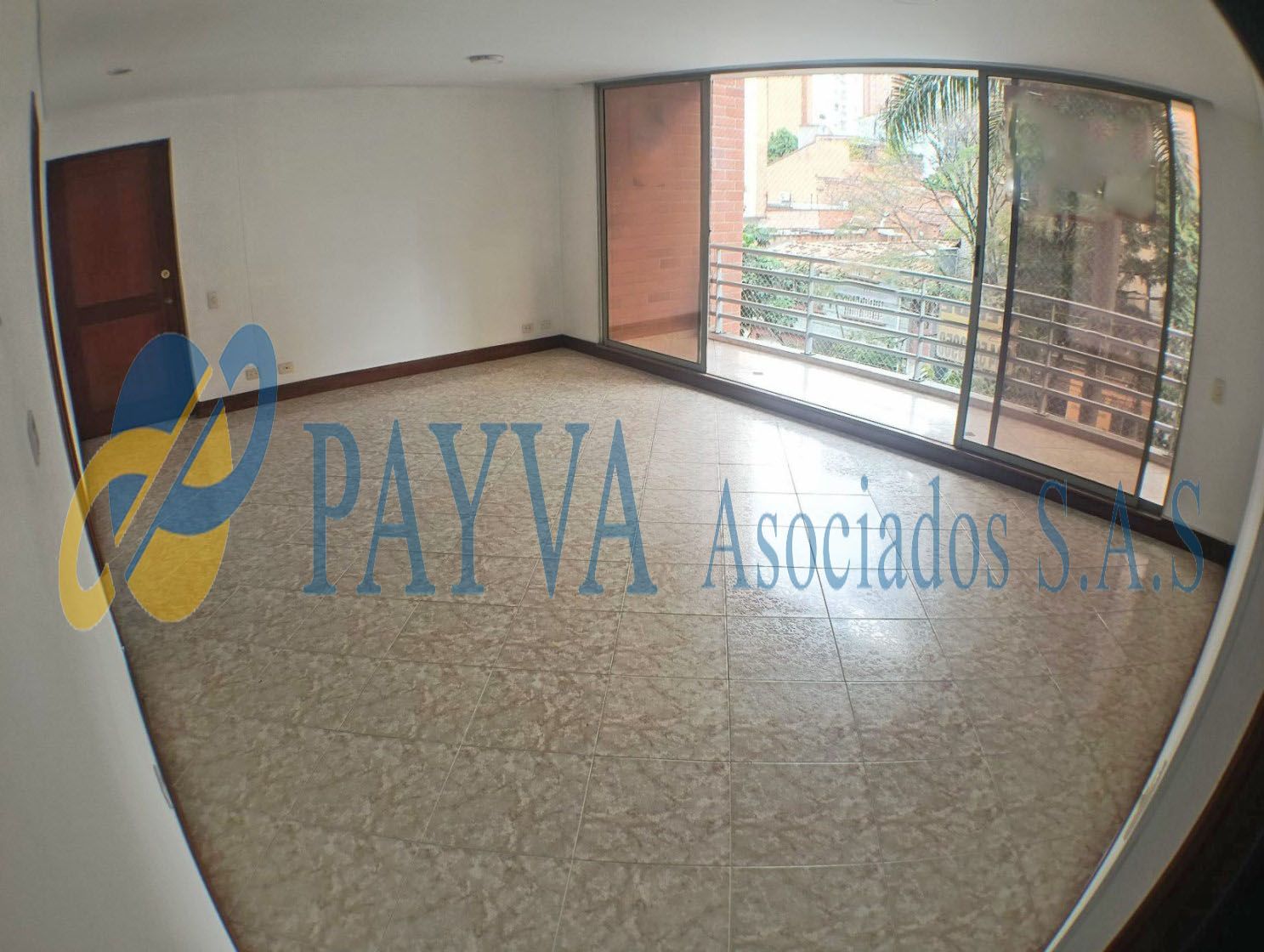 Apartamento en arriendo Antioquia Medellín Laureles 120 m2 Habitaciones 3 Baños 3 Garajes 2 Precio $4600000
