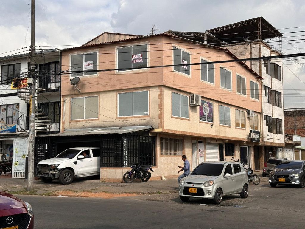 Local en arriendo Valle Del Cauca Cali Guayaquil 130 m2 Habitaciones 0 Baños 1 Garajes 0 Precio $1600000