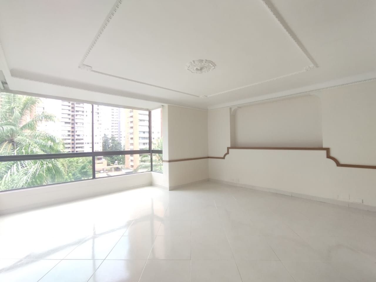 Apartamento en arriendo Antioquia Medellín Las Lomas No2 260 m2 Habitaciones 4 Baños 5 Garajes 3 Precio $8500000
