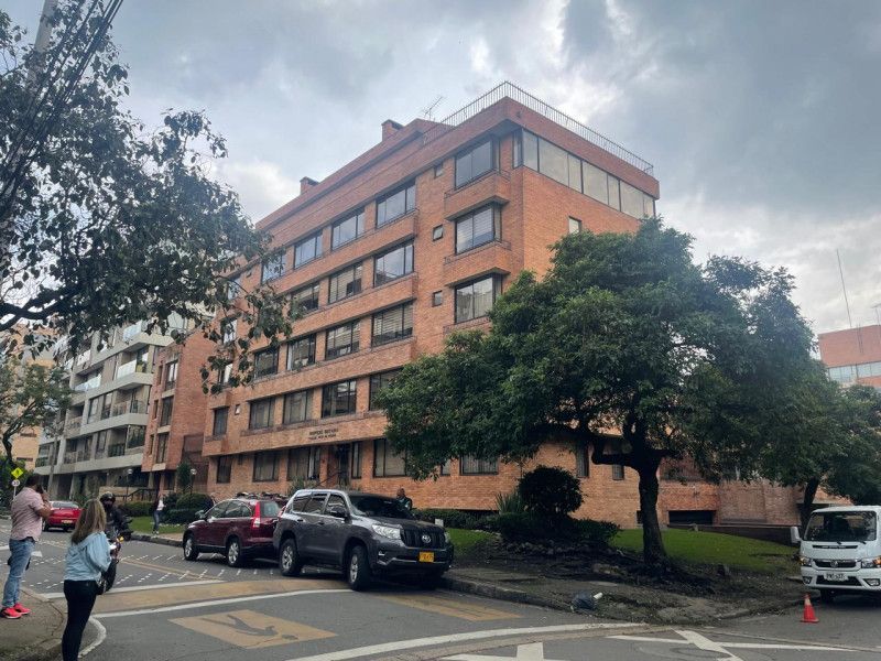 Apartamento en venta Cundinamarca Bogotá La Carolina 260 m2 Habitaciones 4 Baños 6 Garajes 4 Precio $1350000000
