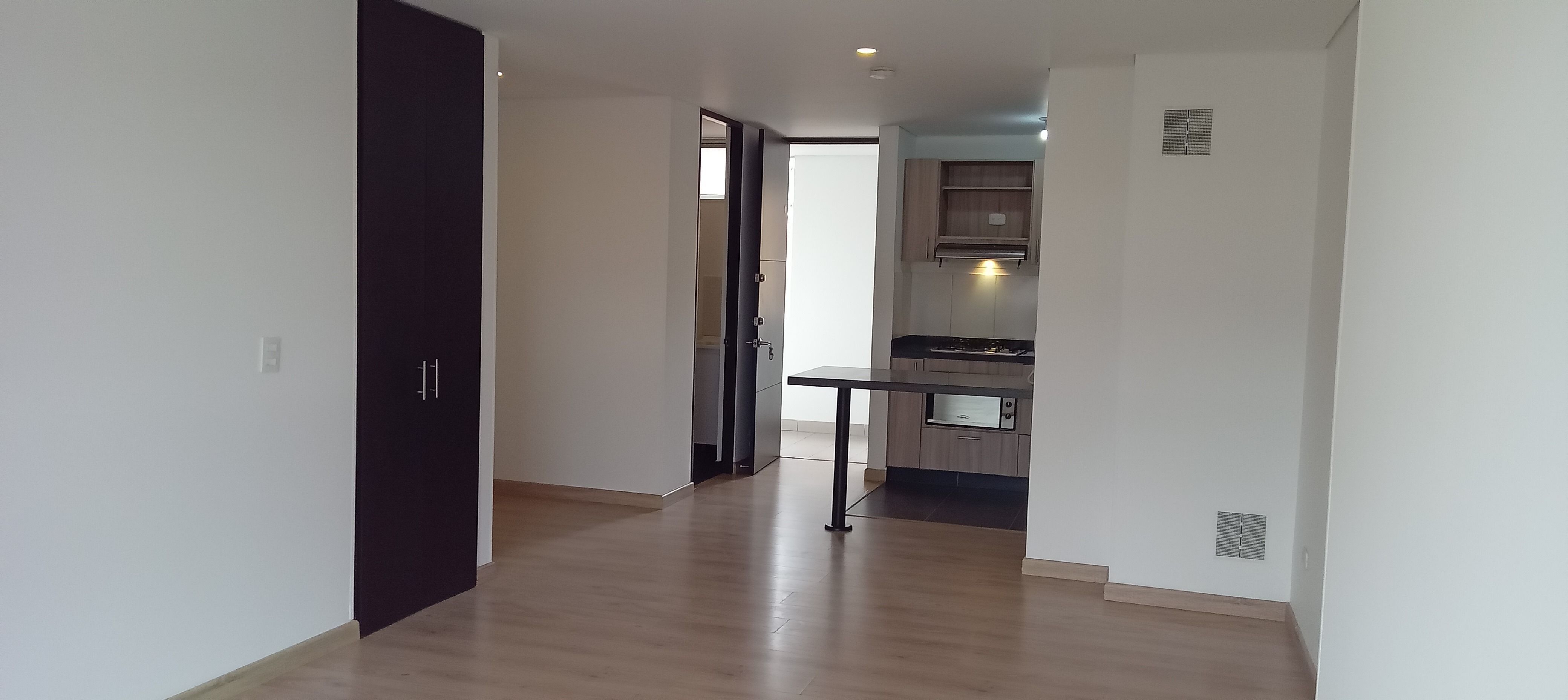 Apartamento en venta Cundinamarca Bogotá Chapinero Central 45 m2 Habitaciones 1 Baños 1 Garajes 1 Precio $335000000
