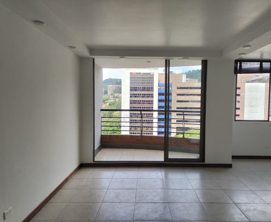 Apartamento en arriendo Antioquia Medellín Las Lomas No1 81 m2 Habitaciones 2 Baños 2 Garajes 1 Precio $4400000