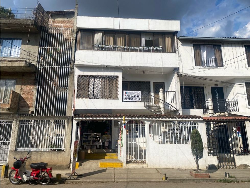 Casa en venta Valle Del Cauca Cali El Guabal 262 m2 Habitaciones 8 Baños 5 Garajes 0 Precio $530000000