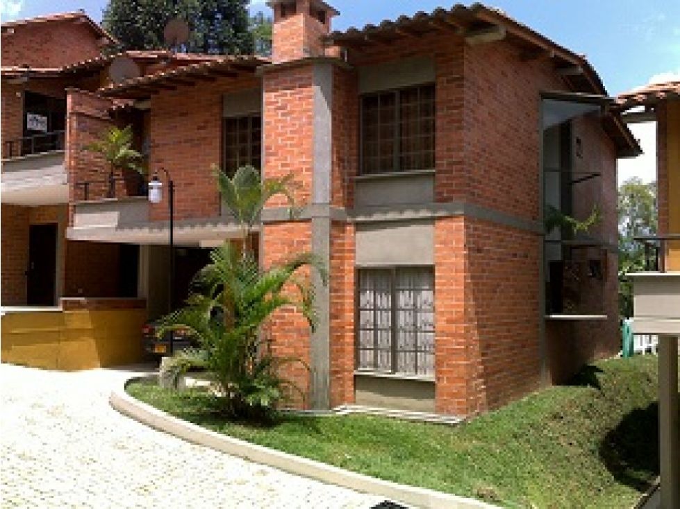 Casa en venta Antioquia Sabaneta Entre Amigos 210 m2 Habitaciones 4 Baños 6 Garajes 2 Precio $1400000000