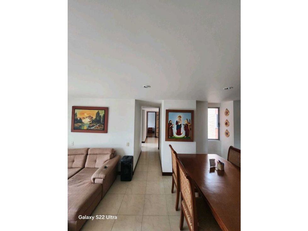 Apartamento en venta Antioquia Envigado La Inmaculada 106 m2 Habitaciones 3 Baños 2 Garajes 2 Precio $740000000