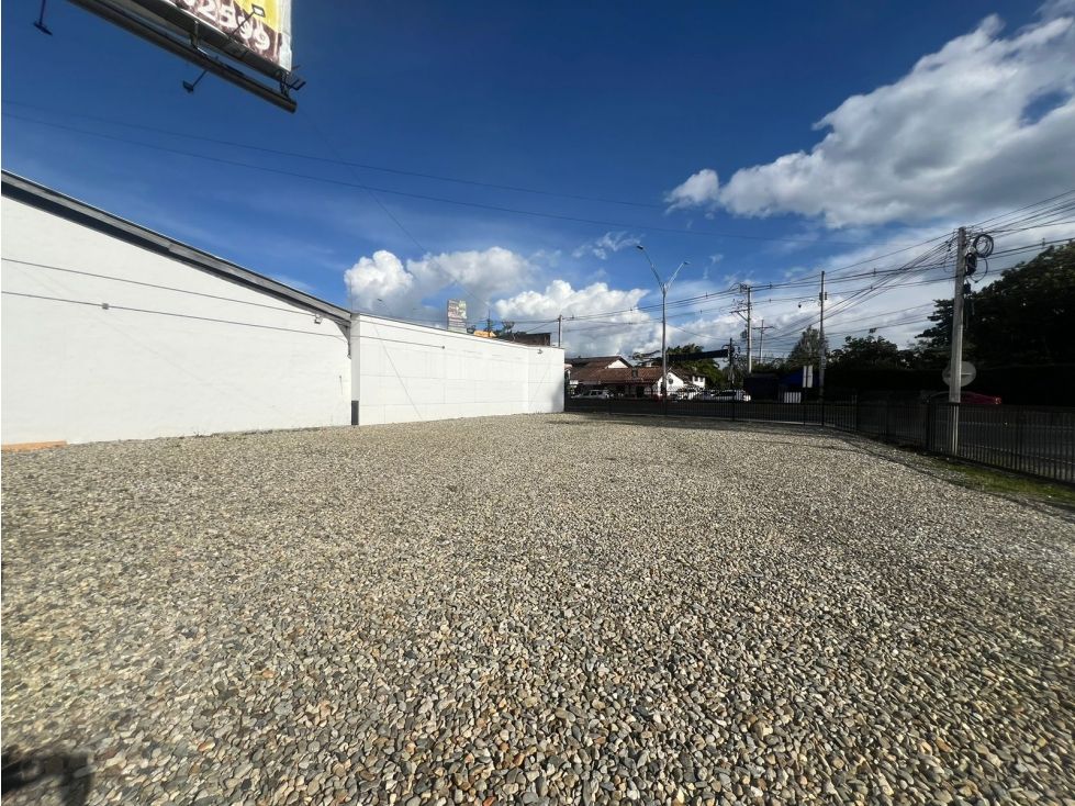 Lote en arriendo Antioquia Rionegro Rionegro 200 m2 Habitaciones 0 Baños 4 Garajes 15 Precio $20000000