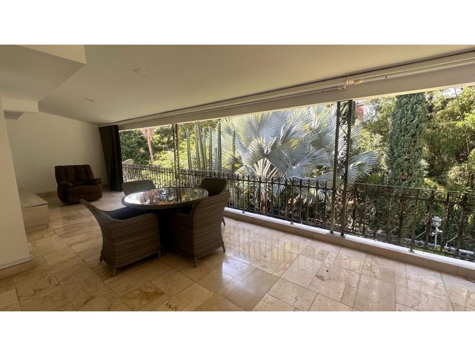 Casa en venta Antioquia Medellín San Lucas 381 m2 Habitaciones 3 Baños 4 Garajes 2 Precio $2500000000