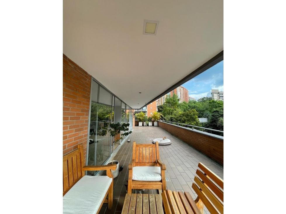 Apartamento en arriendo Antioquia Medellín Santa Maria De Los Angeles 98 m2 Habitaciones 2 Baños 3 Garajes 2 Precio $7000000