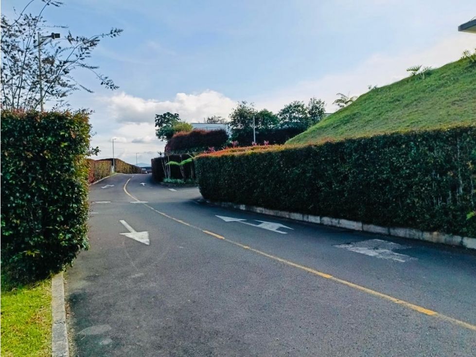 Lote en venta Antioquia Medellín Las Palmas 1251 m2 Habitaciones 0 Baños 0 Garajes 0 Precio $930000000