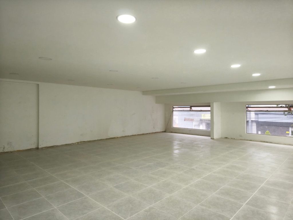 Oficina en arriendo Cundinamarca Bogotá La Castellana 155 m2 Habitaciones 0 Baños 1 Garajes 0 Precio $7000000