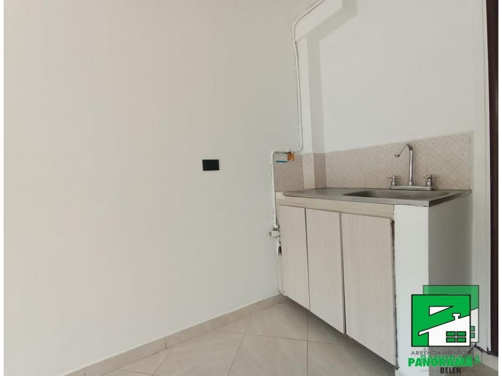 Local en arriendo Antioquia Medellín Granada 21 m2 Habitaciones 0 Baños 1 Garajes 0 Precio $1430000