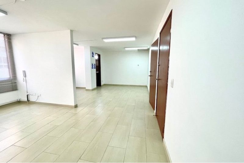 Oficina en venta Cundinamarca Bogotá Chicó Norte 34 m2 Habitaciones 0 Baños 0 Garajes 1 Precio $215000000