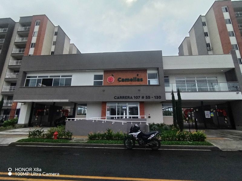 Apartamento en arriendo Valle Del Cauca Cali Urbanización Ciudad Jardín 52 m2 Habitaciones 2 Baños 2 Garajes 1 Precio $1500000