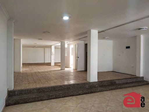 Local en arriendo Antioquia Envigado Zona Centro 160 m2 Habitaciones 0 Baños 2 Garajes 0 Precio $10000000