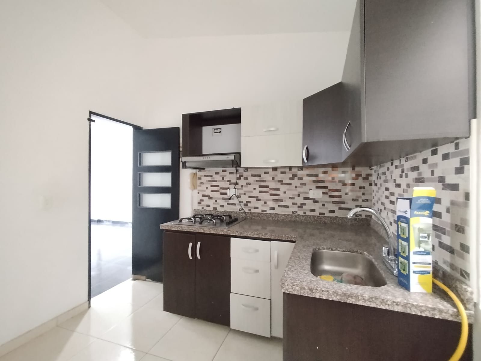 Apartamento en venta Risaralda Pereira Los Alpes 95 m2 Habitaciones 3 Baños 2 Garajes 1 Precio $360000000
