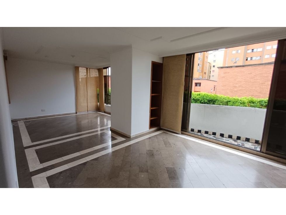 Apartamento en venta Risaralda Pereira Pereira 131 m2 Habitaciones 3 Baños 2 Garajes 2 Precio $535000000