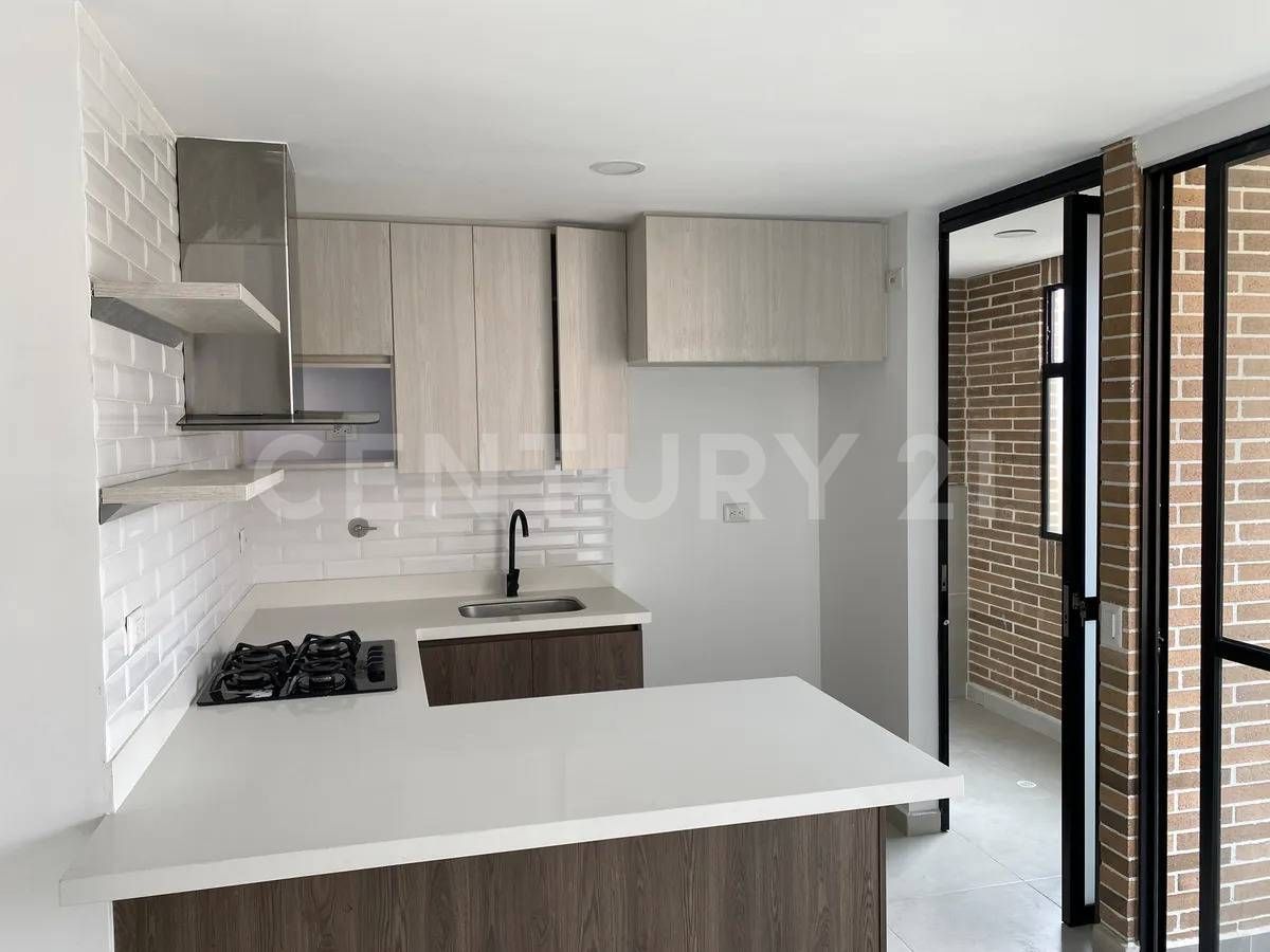 Apartamento en arriendo Antioquia Medellín La Castellana 72 m2 Habitaciones 2 Baños 2 Garajes 2 Precio $3000000