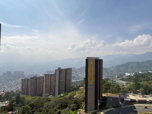Apartamento en arriendo Antioquia Medellín Puertas Del Sol 60 m2 Habitaciones 3 Baños 2 Garajes 1 Precio $1650000