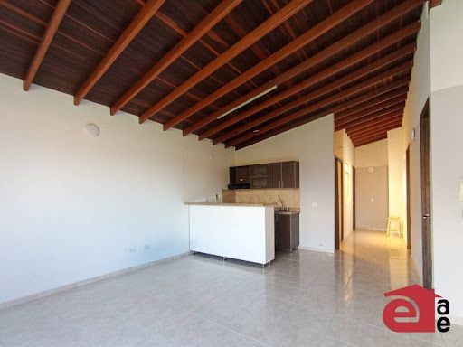Apartamento en arriendo Antioquia Sabaneta Entre Amigos 80 m2 Habitaciones 3 Baños 2 Garajes 0 Precio $2100000