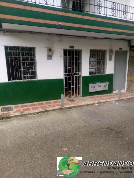 Casa en arriendo Antioquia Itagüí Camparola 85 m2 Habitaciones 4 Baños 1 Garajes 0 Precio $1900000