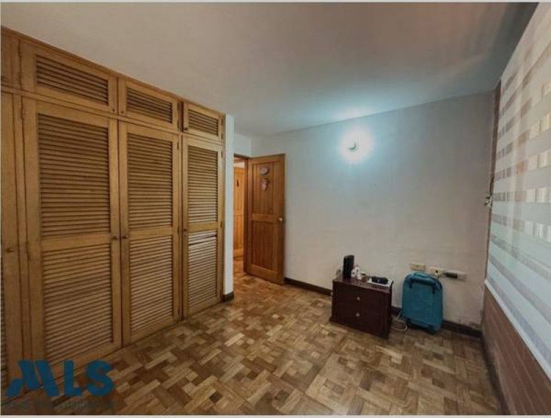 Casa en venta Antioquia Medellín Urbanizacion Arcoiris 209 m2 Habitaciones 3 Baños 5 Garajes 2 Precio $950000000