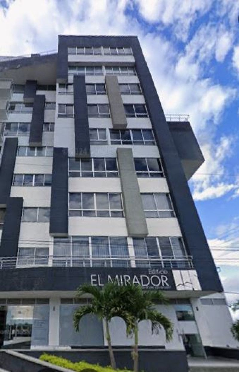 Inmuebles en Remate Apartamento en venta Antioquia Armenia Cr Terranova 345 m2 Habitaciones 5 Baños 6 Garajes 3 Precio $1284000000