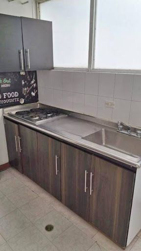 Apartamento en arriendo Antioquia Medellín Laureles 100 m2 Habitaciones 4 Baños 4 Garajes 1 Precio $2800000