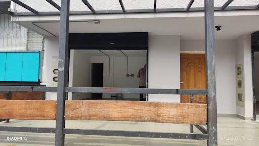 Local en arriendo Antioquia Medellín Rosales 33 m2 Habitaciones 0 Baños 1 Garajes 0 Precio $3000000