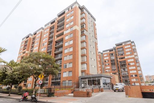 Apartamento en arriendo Cundinamarca Bogotá El Dorado 61 m2 Habitaciones 2 Baños 2 Garajes 1 Precio $2250000