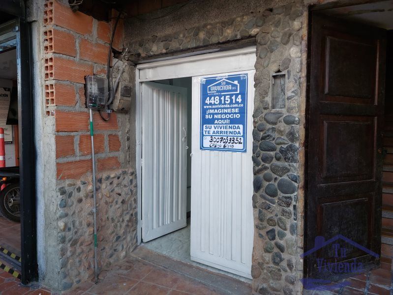 Local en arriendo Antioquia Bello Manchester 20 m2 Habitaciones 0 Baños 1 Garajes 0 Precio $2300000