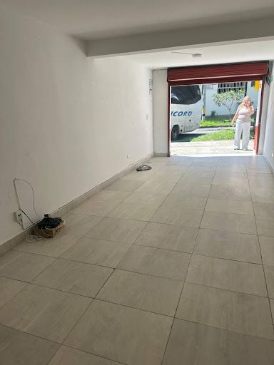 Local en arriendo Antioquia Medellín Cuarta Brigada 35 m2 Habitaciones 0 Baños 1 Garajes 0 Precio $2600000