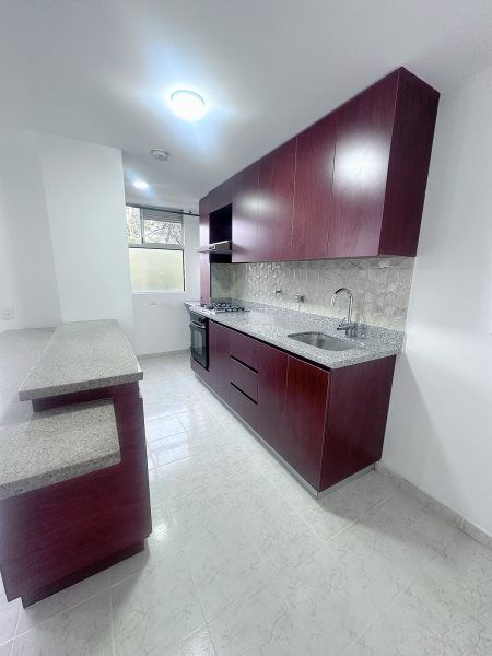 Apartamento en arriendo Antioquia Envigado El Dorado 100 m2 Habitaciones 3 Baños 2 Garajes 1 Precio $3200000