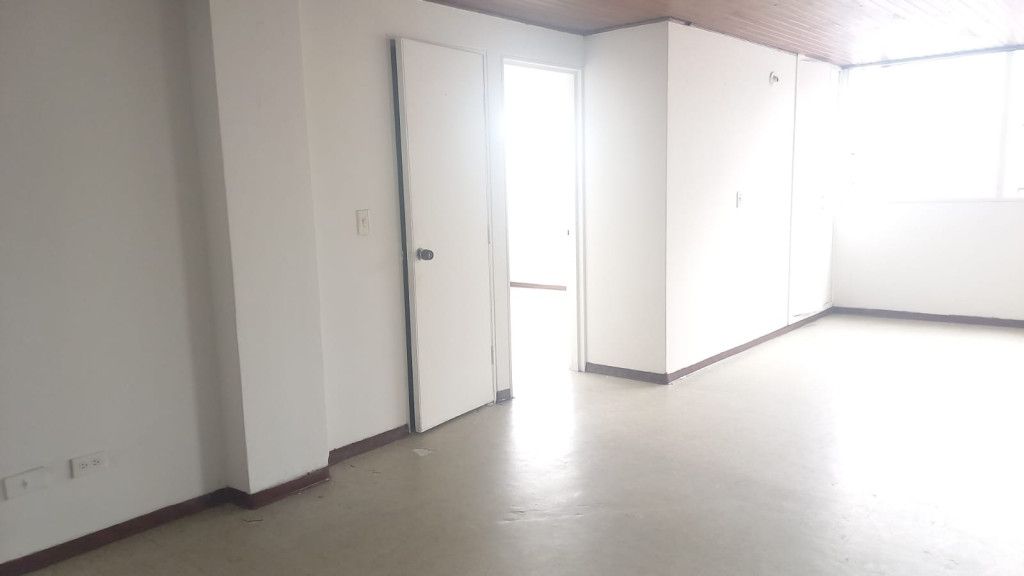 Apartamento en venta Cundinamarca Bogotá San Victorino 55 m2 Habitaciones 2 Baños 2 Garajes 0 Precio $250000000