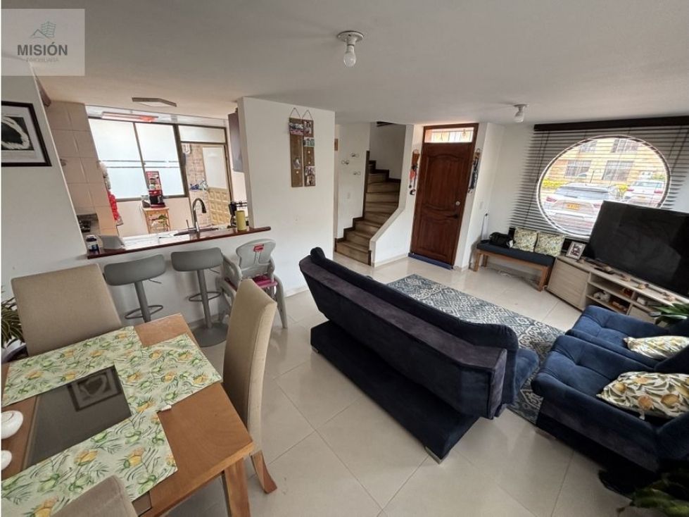 Casa en venta Cundinamarca Mosquera Mosquera 132 m2 Habitaciones 4 Baños 3 Garajes 2 Precio $460000000