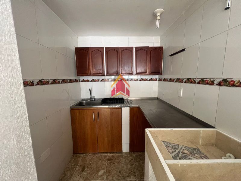 Apartaestudio en arriendo Antioquia Envigado Trianon 20 m2 Habitaciones 1 Baños 1 Garajes 1 Precio $1100000