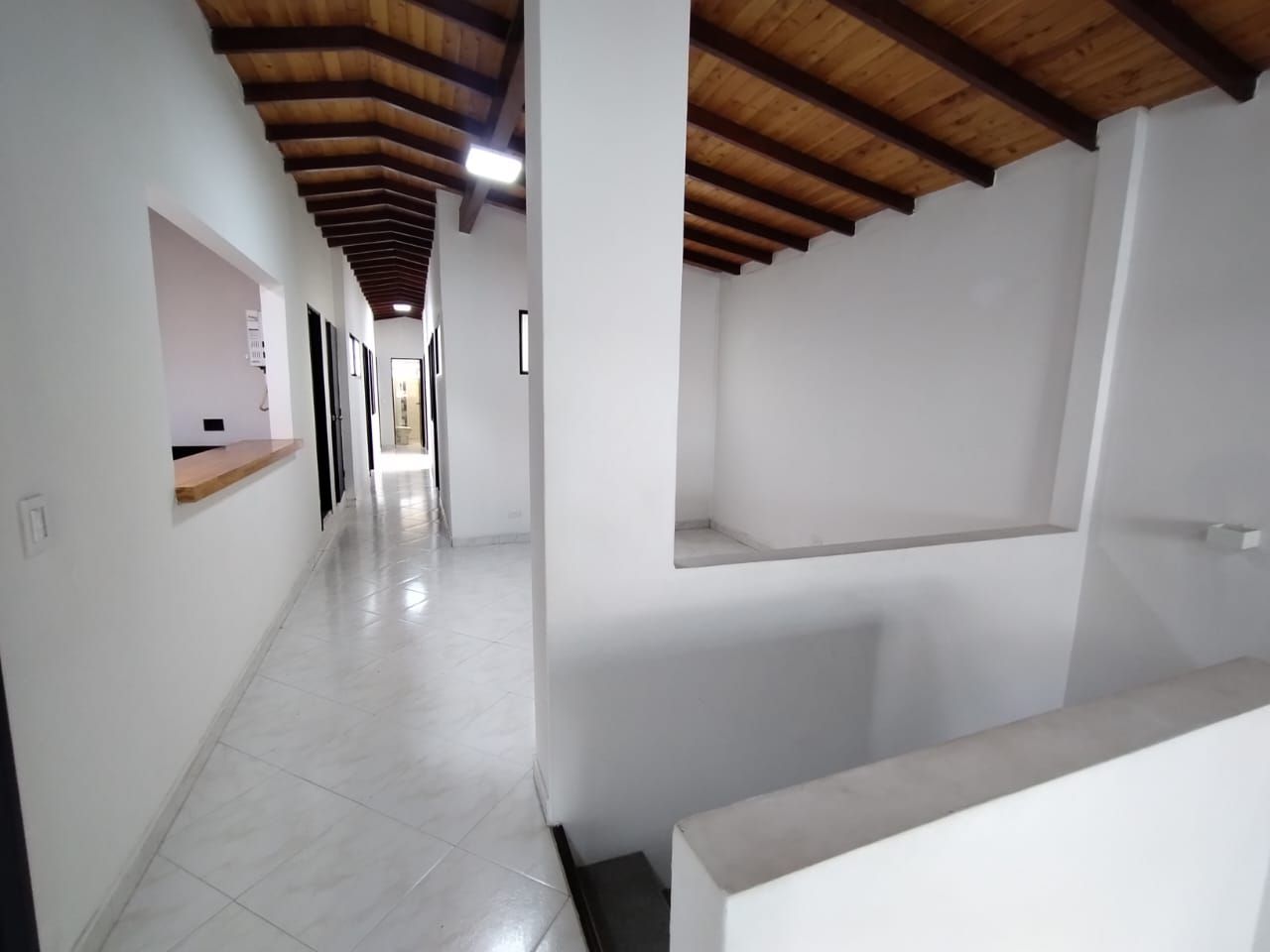 Casa en arriendo Antioquia Envigado Jardines 120 m2 Habitaciones 3 Baños 2 Garajes 0 Precio $4700000