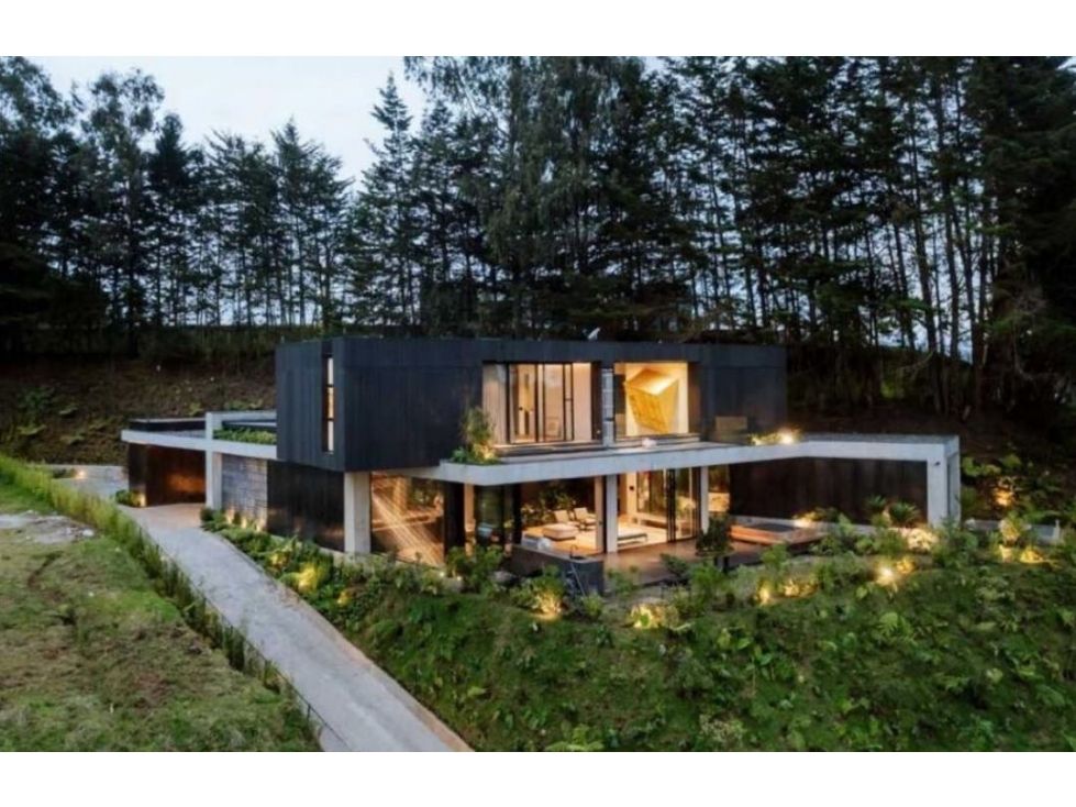 Casa en venta Antioquia Medellín El Corazon 550 m2 Habitaciones 4 Baños 7 Garajes 3 Precio $6500000000