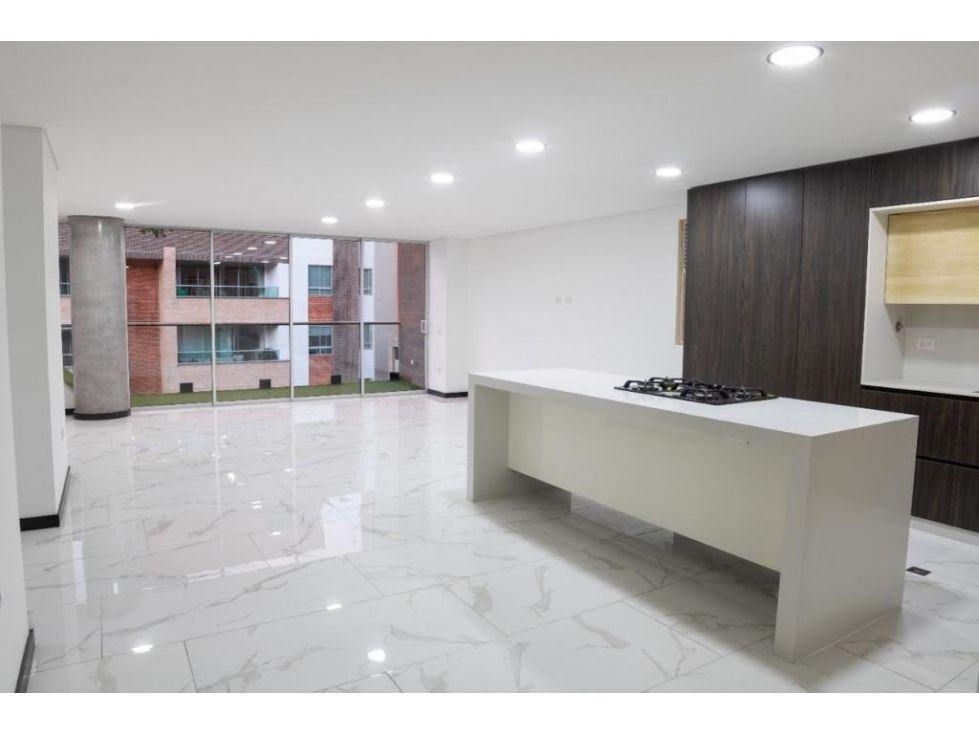 Apartamento en venta Antioquia Medellín Lorena 200 m2 Habitaciones 3 Baños 4 Garajes 2 Precio $1534000000