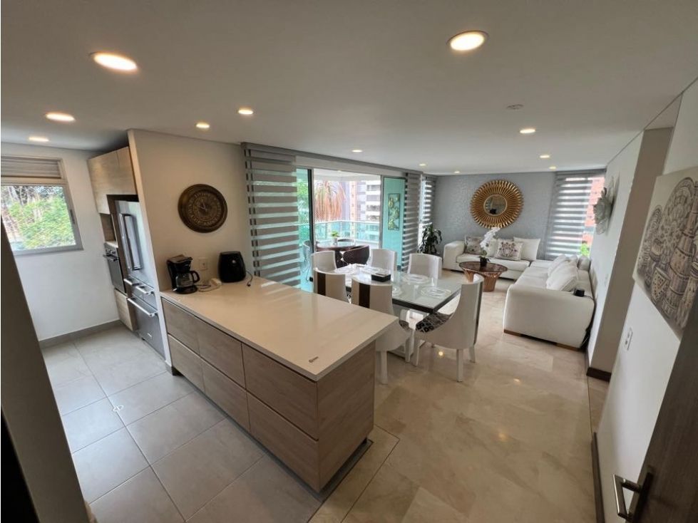 Apartamento en arriendo Antioquia Medellín Alejandria 127 m2 Habitaciones 3 Baños 6 Garajes 2 Precio $10000000