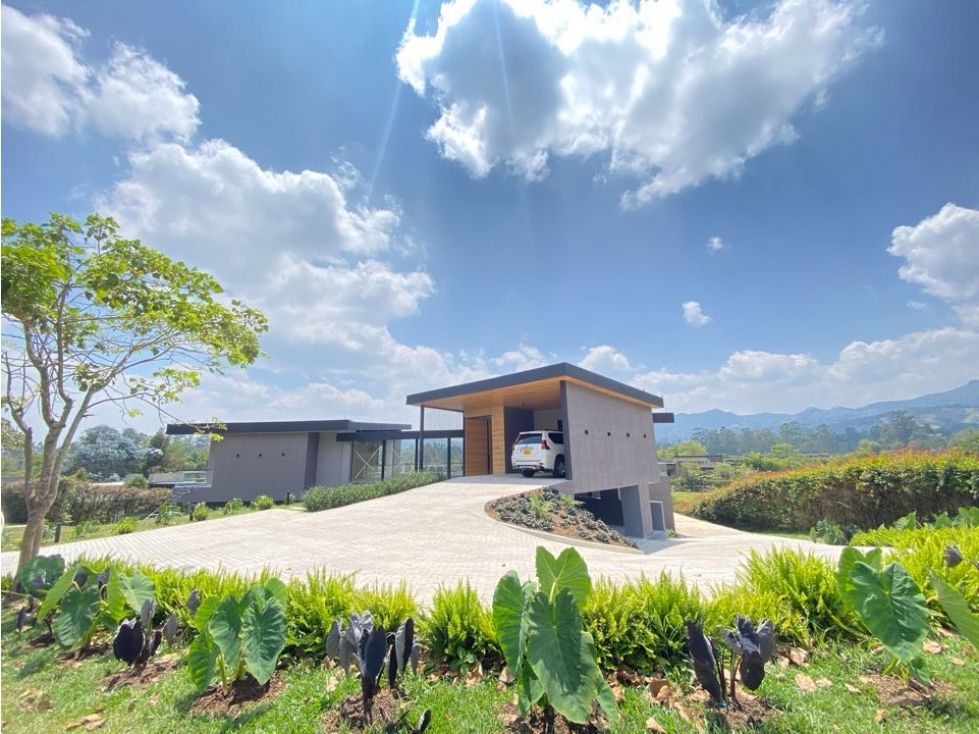 Casa en venta Antioquia Rionegro Parcelacion Prado Verde 614 m2 Habitaciones 6 Baños 8 Garajes 8 Precio $6000000000
