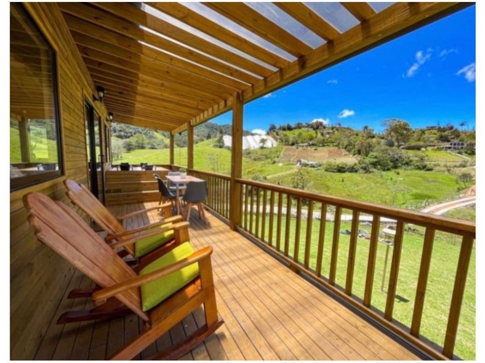 Casa en venta Antioquia El Santuario El Santuario 248 m2 Habitaciones 4 Baños 2 Garajes 6 Precio $1078000000