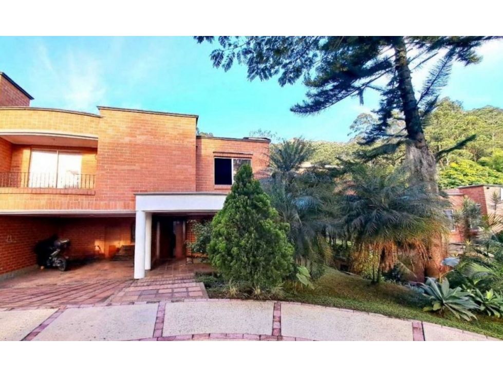 Casa en venta Antioquia Medellín El Tesoro 343 m2 Habitaciones 5 Baños 5 Garajes 2 Precio $1900000000